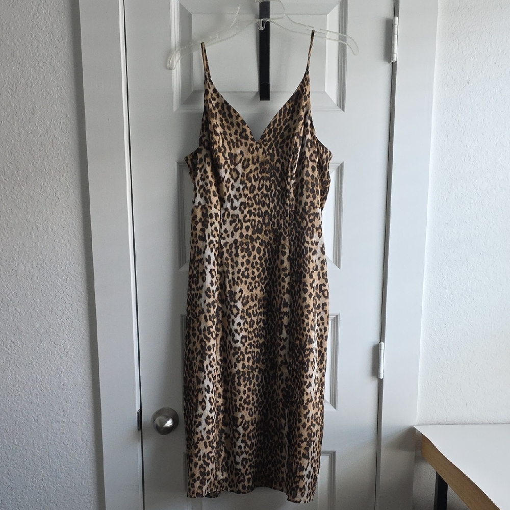 Express Brown Animal Print Midi Dress Medium G139